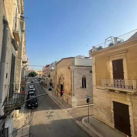 Apartment 69 - Camera Comasia